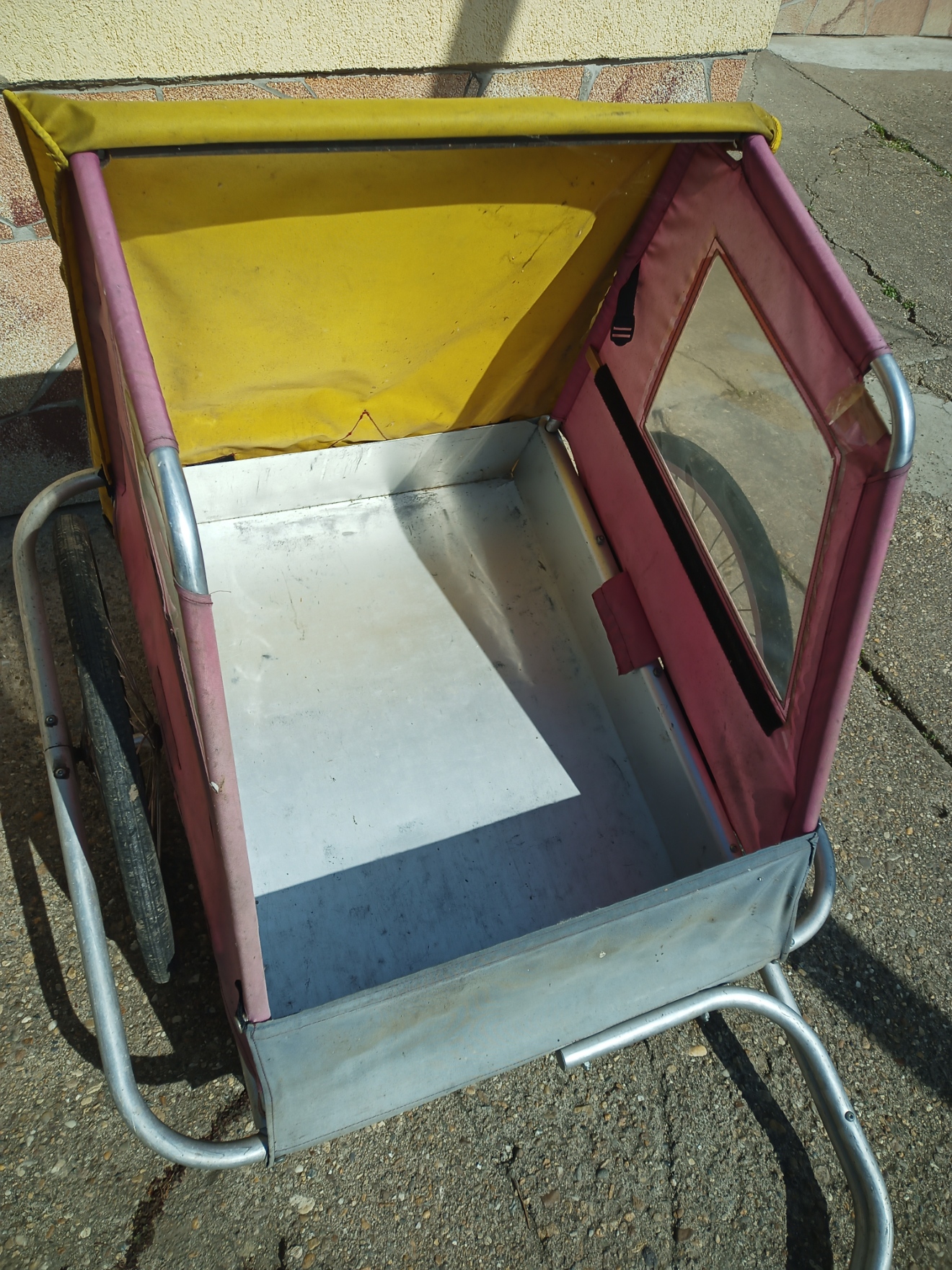 Kerákpár teherutánfutó